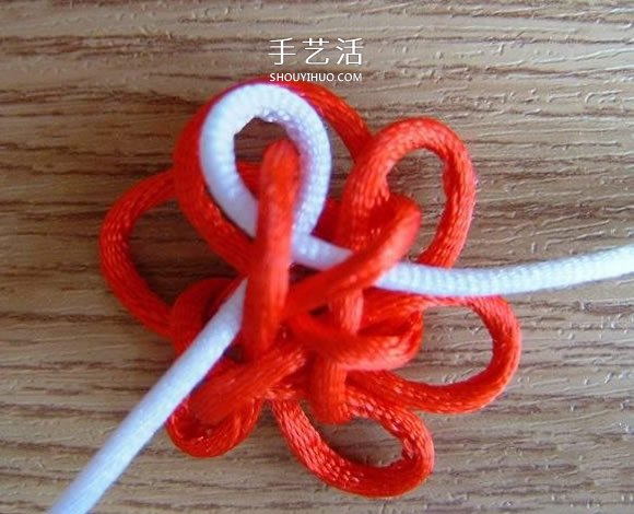 中国结之团锦结滚边法编织小花饰品的方法(图4)