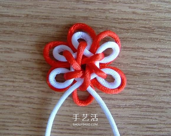 中国结之团锦结滚边法编织小花饰品的方法(图6)