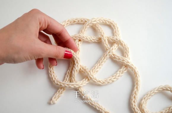 毛线绳子编织杯垫图解 就像是美丽的云朵！(图8)