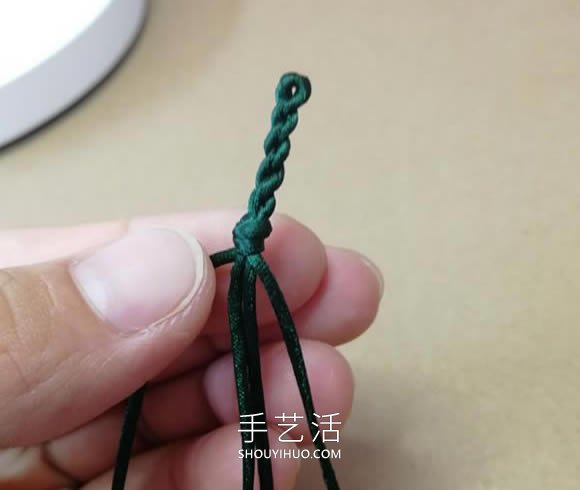 桃花结手链编法图解教程从头到尾(图13)