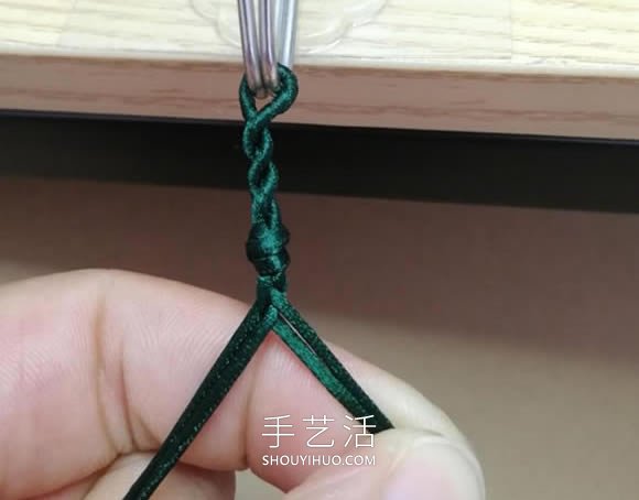桃花结手链编法图解教程从头到尾(图15)