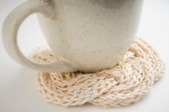 毛线绳子编织杯垫图解 就像是美丽的云朵！(图14)