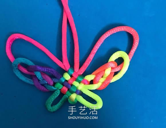 蝴蝶结的编法步骤图解教程 - 双维造物网