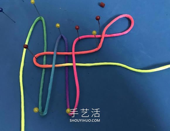 蝴蝶结的编法步骤图解教程(图4)