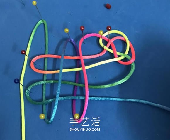 蝴蝶结的编法步骤图解教程(图7)