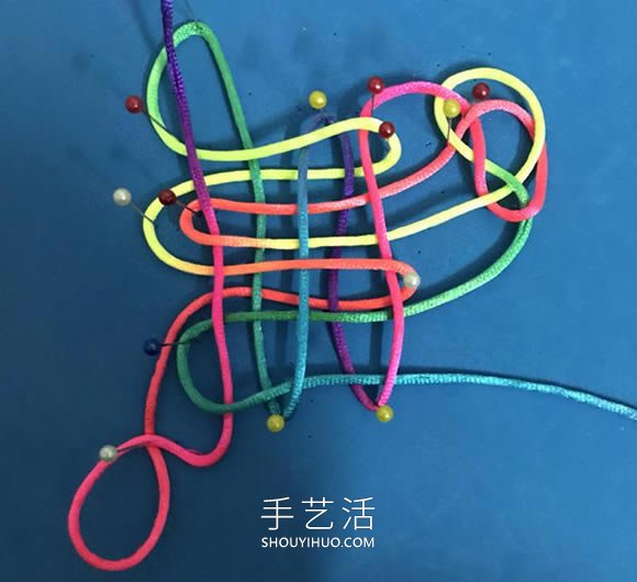 蝴蝶结的编法步骤图解教程(图13)