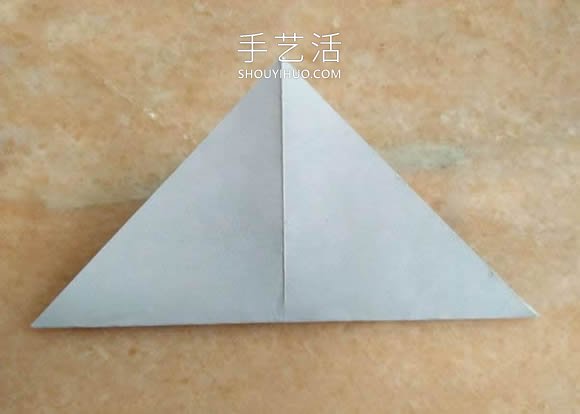 简单折纸漂亮雨伞的折法图解教程(图3)