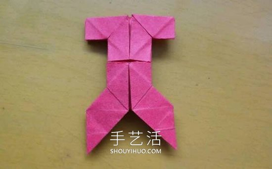 婴儿小衣裤折叠方法教程 - 双维造物网