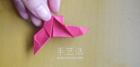 婴儿小衣裤折叠方法教程(图10)