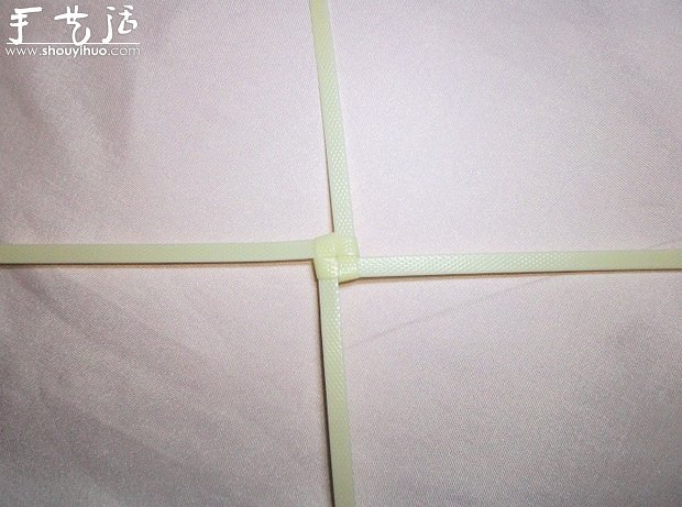 编织带手工编织漂亮鲜花教程 - 双维造物网