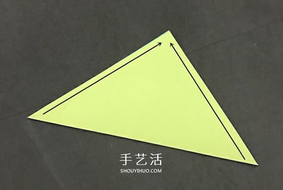 儿童简单折纸小金鱼的折法图解(图3)