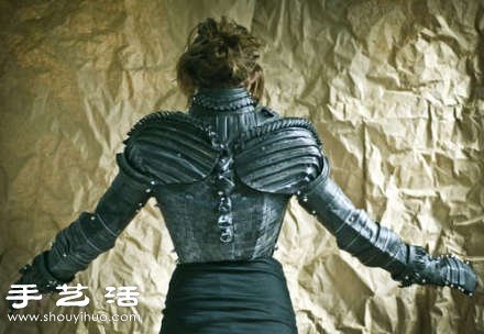 自行车内胎DIY制作的坚固柔韧橡胶铠甲(图10)