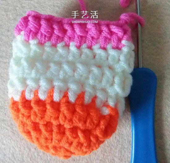 拼色婴儿袜子的编织教程 适合几个月大宝宝(图6)