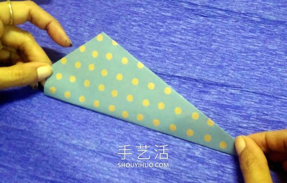 一步一步折纸鲸鱼的简单图解教程(图7)