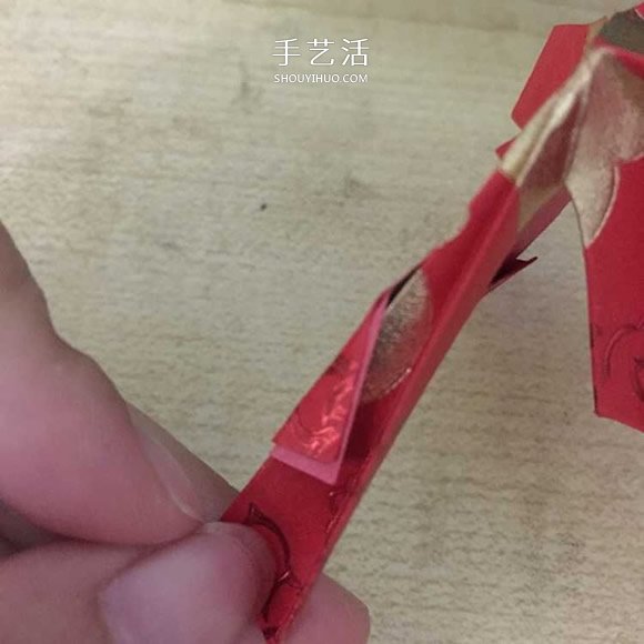 简易折纸枫叶的教程 红包纸折枫叶折法图解(图11)