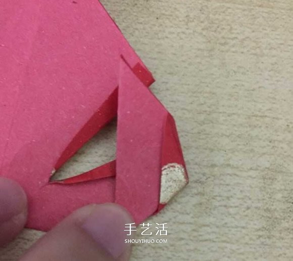简易折纸枫叶的教程 红包纸折枫叶折法图解(图6)