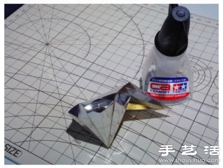 费列罗包装盒变废为宝手工制作钻石模型 - 双维造物网