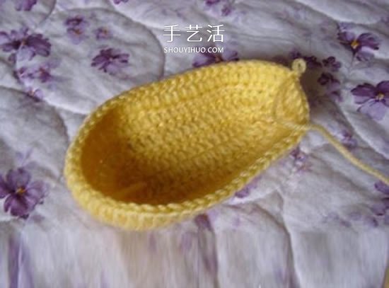 婴儿毛线保暖鞋子的织法 单色就已经很好看！(图3)