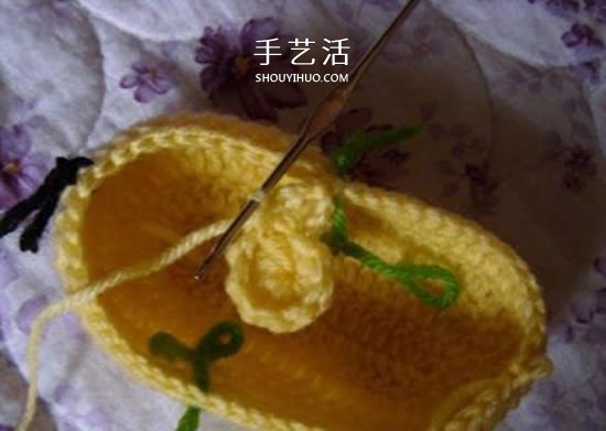 婴儿毛线保暖鞋子的织法 单色就已经很好看！(图8)