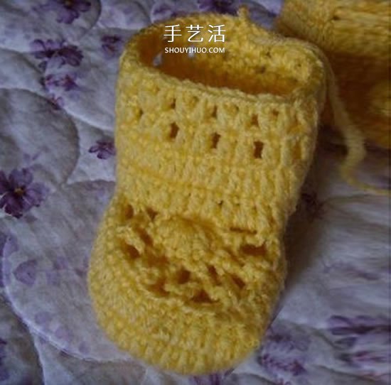 婴儿毛线保暖鞋子的织法 单色就已经很好看！(图15)