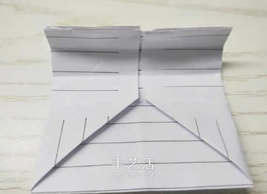 幼儿园折纸教程：最简单纸钱包的折法图解(图8)