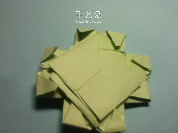 折叠四个爱心 组合成代表幸运的四叶草图解(图24)