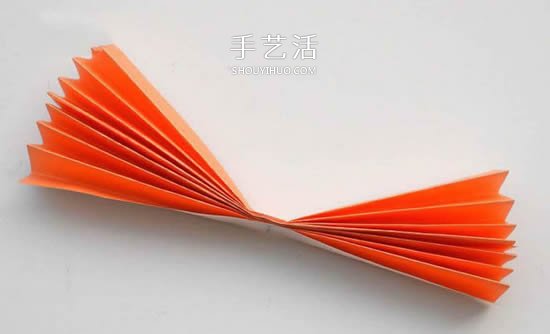 幼儿园彩纸做花的教程 简单手工纸花制作方法(图3)