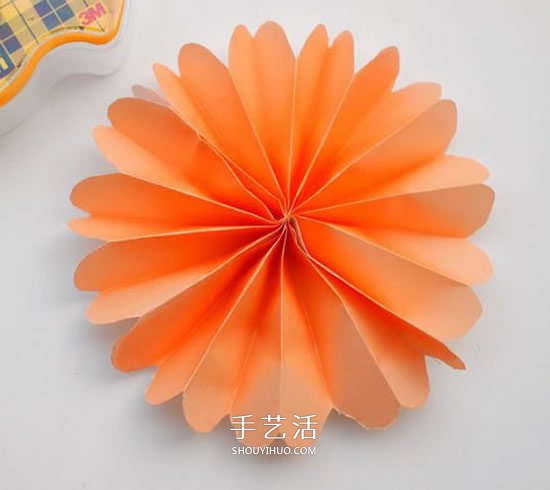 幼儿园彩纸做花的教程 简单手工纸花制作方法(图5)