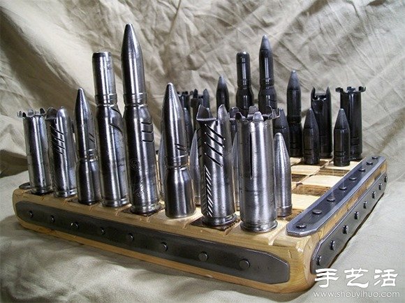 金属之美：子弹弹壳手工制作国际象棋 - 双维造物网