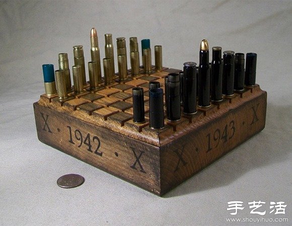 金属之美：子弹弹壳手工制作国际象棋(图4)