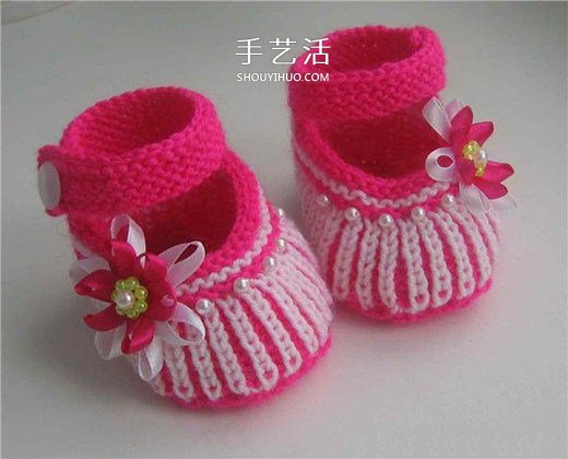 女宝宝保暖毛线鞋编织图解 带扣带和花朵装饰 - 双维造物网