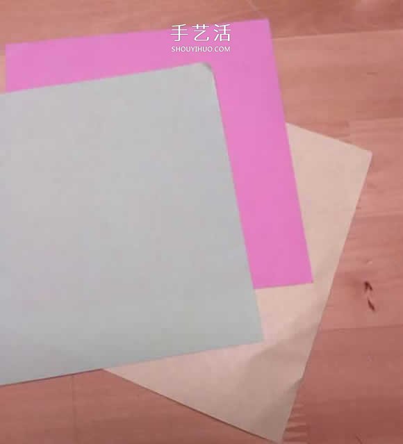 旋转纸陀螺怎么折图解 简单花型陀螺折纸教程(图2)