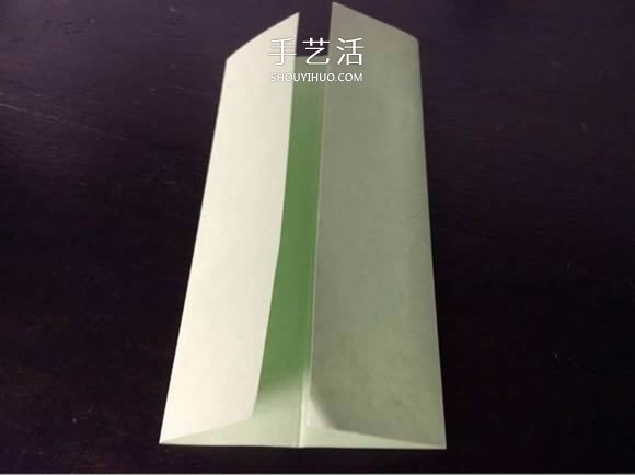 旋转纸陀螺怎么折图解 简单花型陀螺折纸教程(图4)