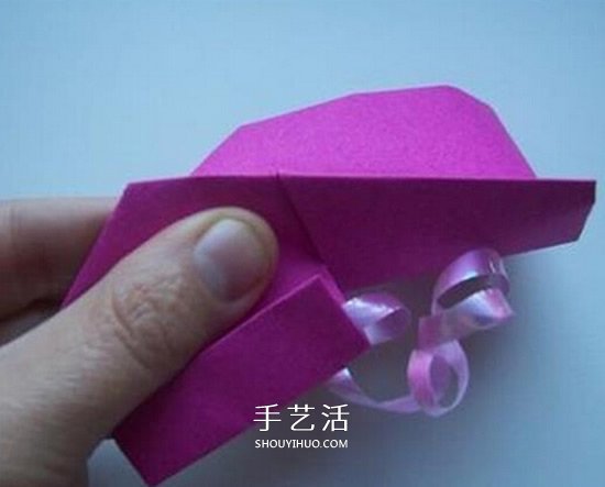 简单鞋子的折法图解 女式纸鞋子怎么折方法(图14)
