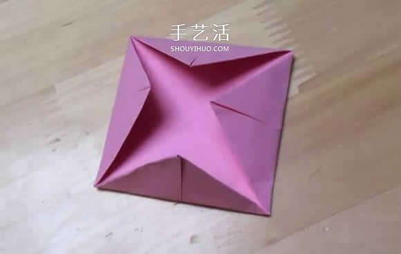 旋转纸陀螺怎么折图解 简单花型陀螺折纸教程(图30)