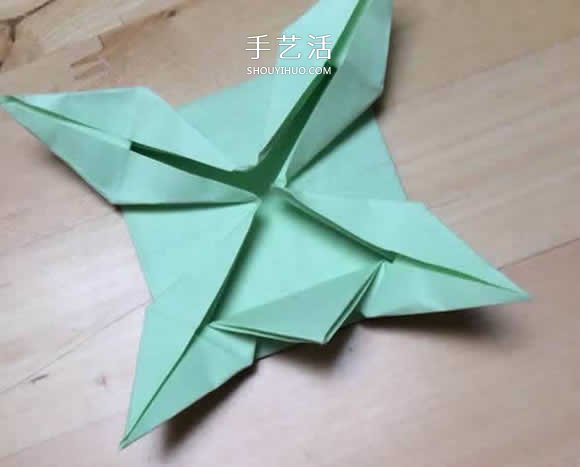 旋转纸陀螺怎么折图解 简单花型陀螺折纸教程(图24)