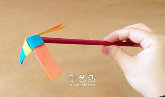 幼儿手工风车图片步骤 会旋转的小风车做法 - 双维造物网