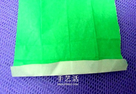 怎么折男T恤的图解教程 手工折纸T恤简单折法(图10)