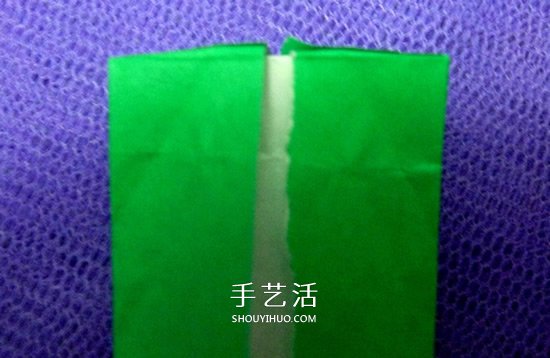怎么折男T恤的图解教程 手工折纸T恤简单折法(图12)