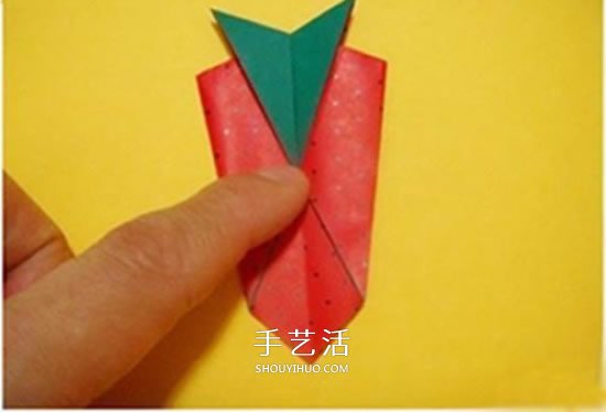 儿童折纸草莓的教程 简单草莓怎么折图解(图10)