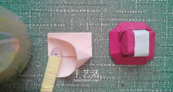 简单小帽子的折纸方法 带帽檐帽子怎么折图解(图6)