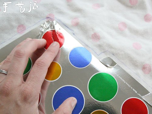 派对帽巧改造，DIY漂亮耐用的布艺派对帽(图3)