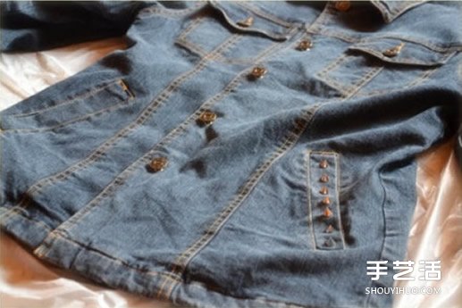 旧牛仔外套手工改造DIY教程 立马穿出朋克风(图5)