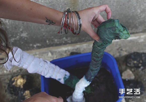 衣服靛蓝染色方法步骤 靛蓝染色衣物DIY图解(图11)