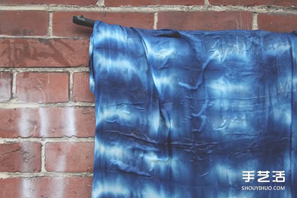 衣服靛蓝染色方法步骤 靛蓝染色衣物DIY图解(图20)