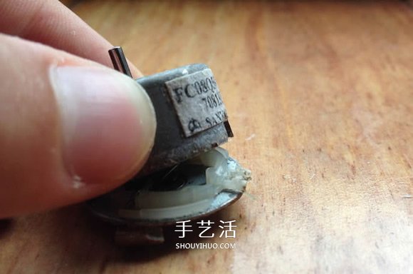 用旧马达DIY制作酷炫陀螺的方法教程(图6)