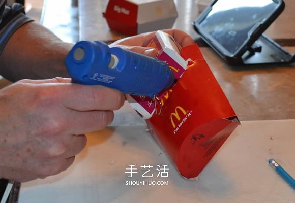 麦当劳包装盒废物利用 手工制作酷炫赛车模型(图5)