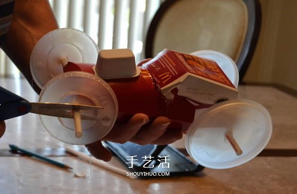 麦当劳包装盒废物利用 手工制作酷炫赛车模型(图8)