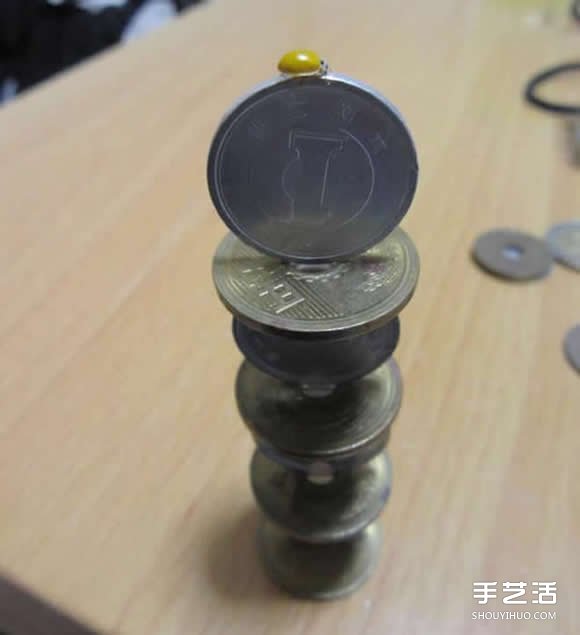 高难度平衡游戏 平衡高手用硬币挑战堆叠极限(图11)