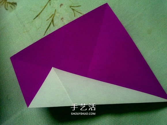萌神折纸教程 可爱立体大白的折法图解步骤(图3)